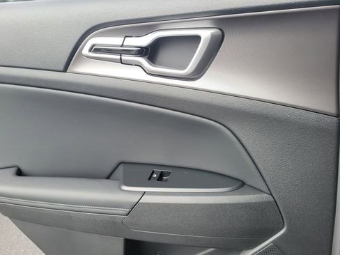 New 2026 Kia Sportage EX image 14