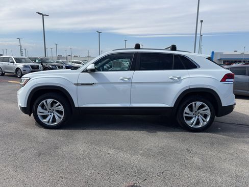 Used 2021 Volkswagen Atlas Cross Sport SEL FWD image 6