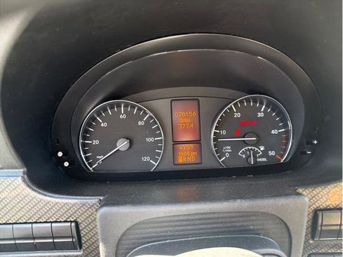 Used 2014 Mercedes-Benz Sprinter 3500 image 18