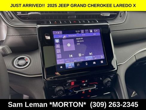 New 2025 Jeep Grand Cherokee Laredo X w/ Luxury Tech Group I image 14