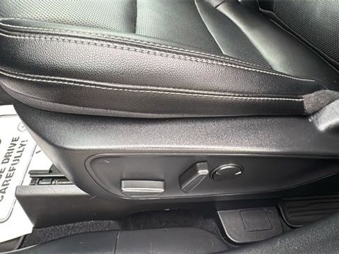 Certified 2022 Ford Escape SEL image 8