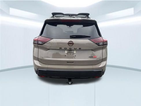 Used 2025 Nissan Rogue SV AWD/4WD image 7