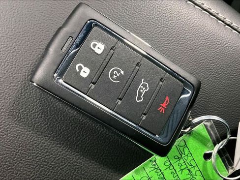 New 2025 Jeep Grand Cherokee Laredo X w/ Luxury Tech Group I image 31