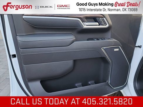 New 2026 GMC Sierra 2500 SLT w/ Max Trailering Package AWD/4WD image 15