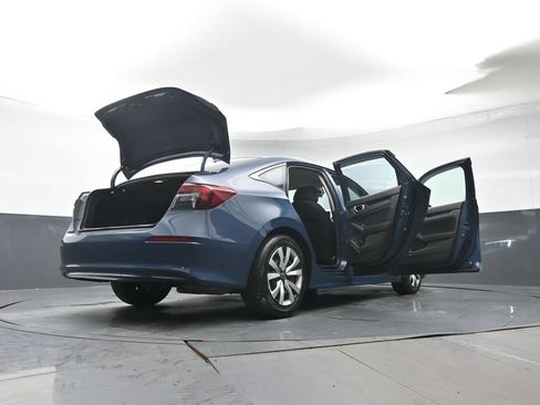 Used 2025 Honda Civic LX image 46