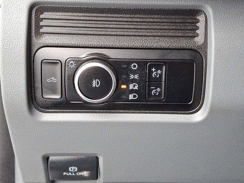 Used 2023 Ford F250 XL w/ Snow Plow Prep Package image 25