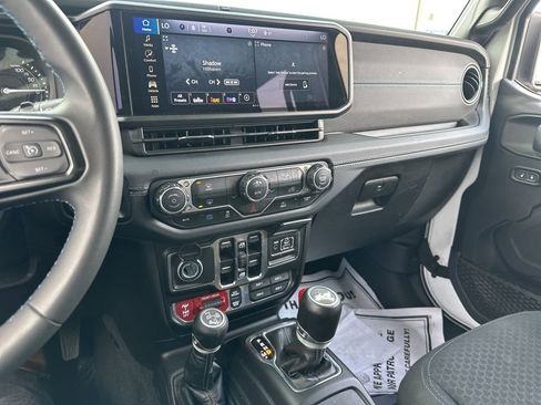 Used 2024 Jeep Wrangler Unlimited Rubicon 4xe image 54