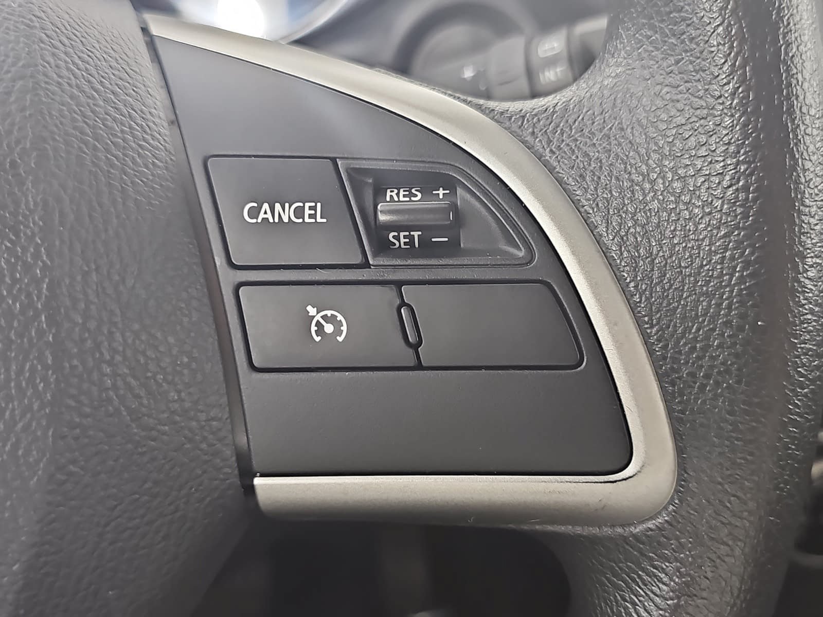 Used 2024 Mitsubishi Outlander Sport ES AWD/4WD image 17