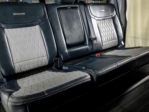 Used 2023 Ford F250 Limited w/ FX4 Off-Road Package image 31