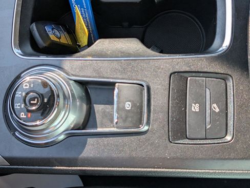 Used 2019 Ford Fusion SE image 23