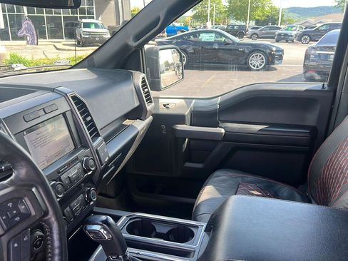 Used 2019 Ford F150 XLT w/ Equipment Group 302A Luxury AWD/4WD image 20