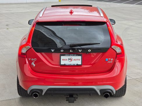 Used 2015 Volvo V60 T6 R-Design AWD/4WD image 8