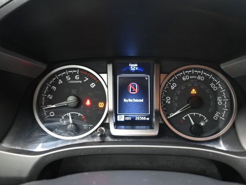 Used 2023 Toyota Tacoma SR5 image 21