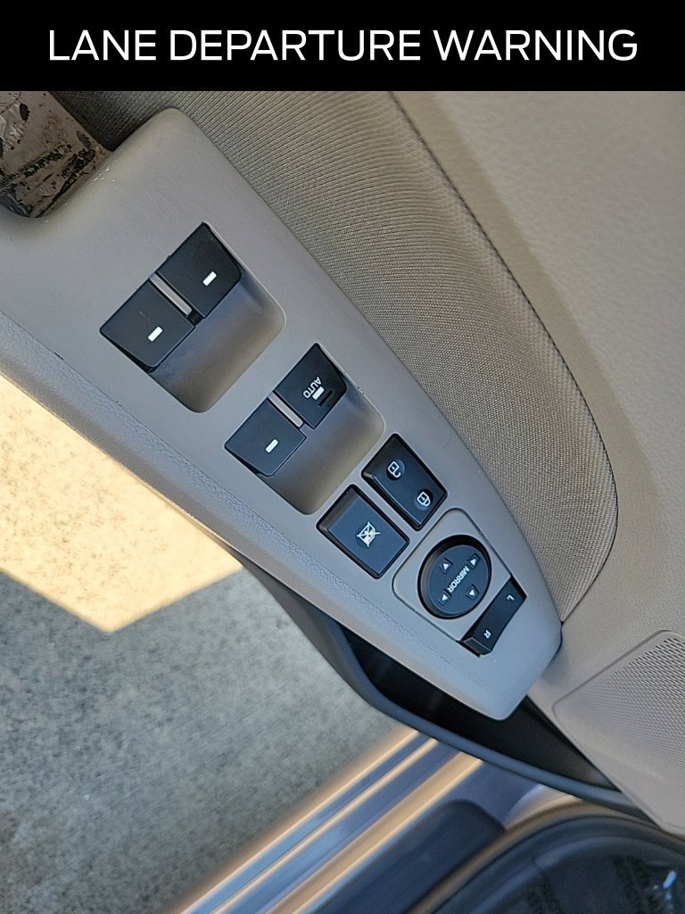 Used 2020 Hyundai Elantra Value Edition FWD image 20