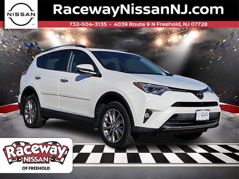 Used 2017 Toyota RAV4 Limited image 1