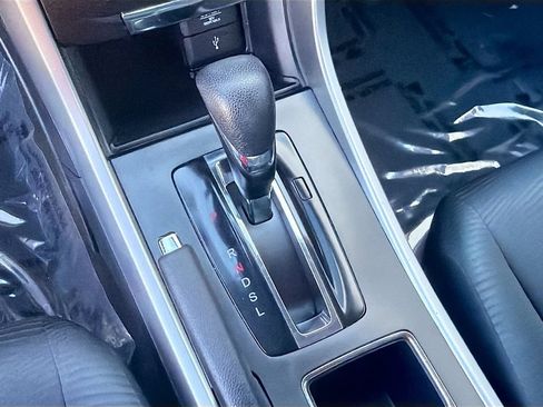 Used 2014 Honda Accord LX image 16
