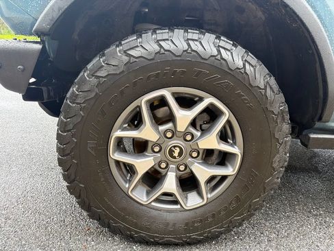 Used 2022 Ford Bronco Badlands AWD/4WD image 10