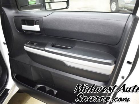 Used 2021 Toyota Tundra SR5 AWD/4WD image 26
