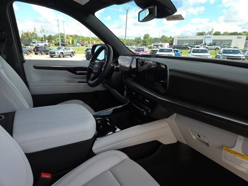 New 2025 Chevrolet Tahoe Premier image 20