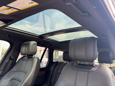Used 2019 Land Rover Range Rover Supercharged image 27