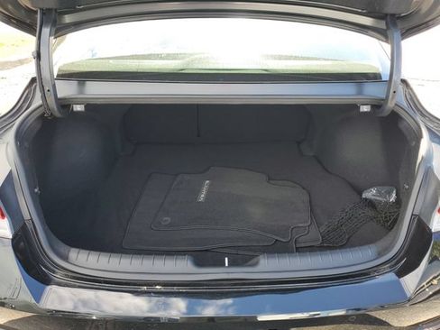 Used 2023 Hyundai Elantra Limited FWD image 35