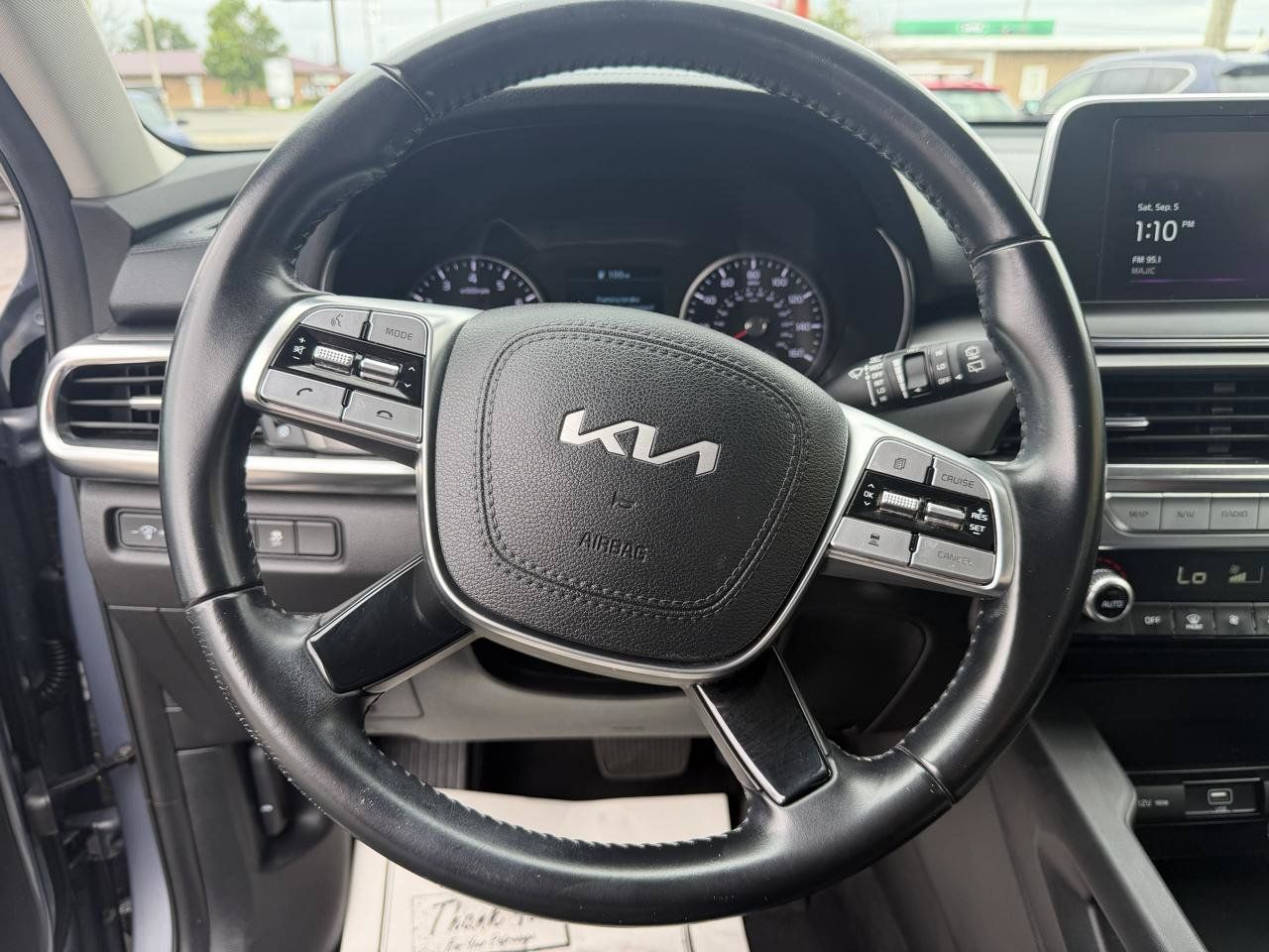 Used 2022 Kia Telluride LX AWD/4WD image 19