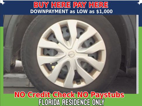 Used 2016 Nissan Rogue S image 12