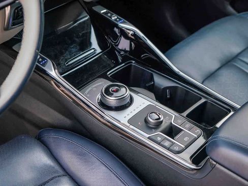 Certified 2023 Kia Sorento SX Prestige AWD/4WD image 19