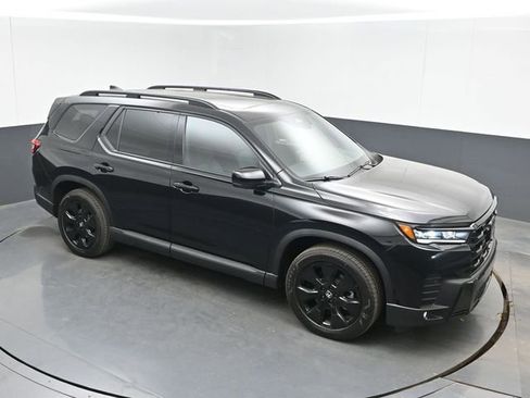 New 2026 Honda Pilot Black Edition image 1