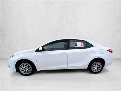 Used 2019 Toyota Corolla LE image 6