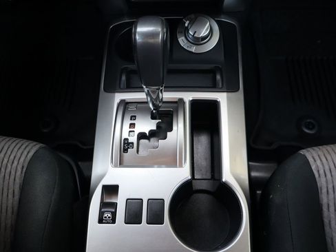 Used 2020 Toyota 4Runner SR5 image 38