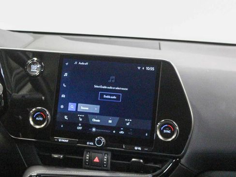 Used 2025 Lexus NX 250 FWD w/ Accessory Package (2T) image 16
