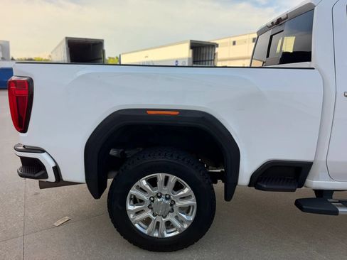 Used 2020 GMC Sierra 2500 Denali w/ Denali Ultimate Package AWD/4WD image 7