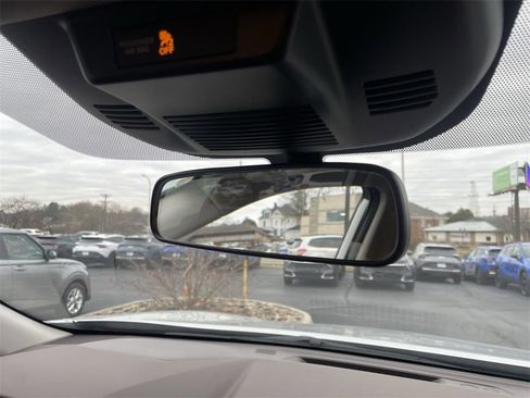 Used 2023 Nissan Rogue SV image 26