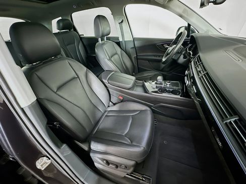 Used 2019 Audi Q7 3.0T Premium Plus w/ Premium Plus Package AWD/4WD image 33