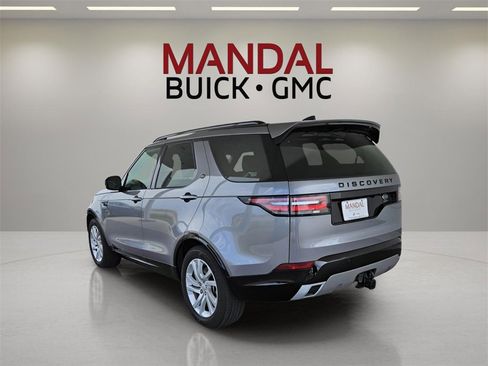 Used 2020 Land Rover Discovery Landmark image 8