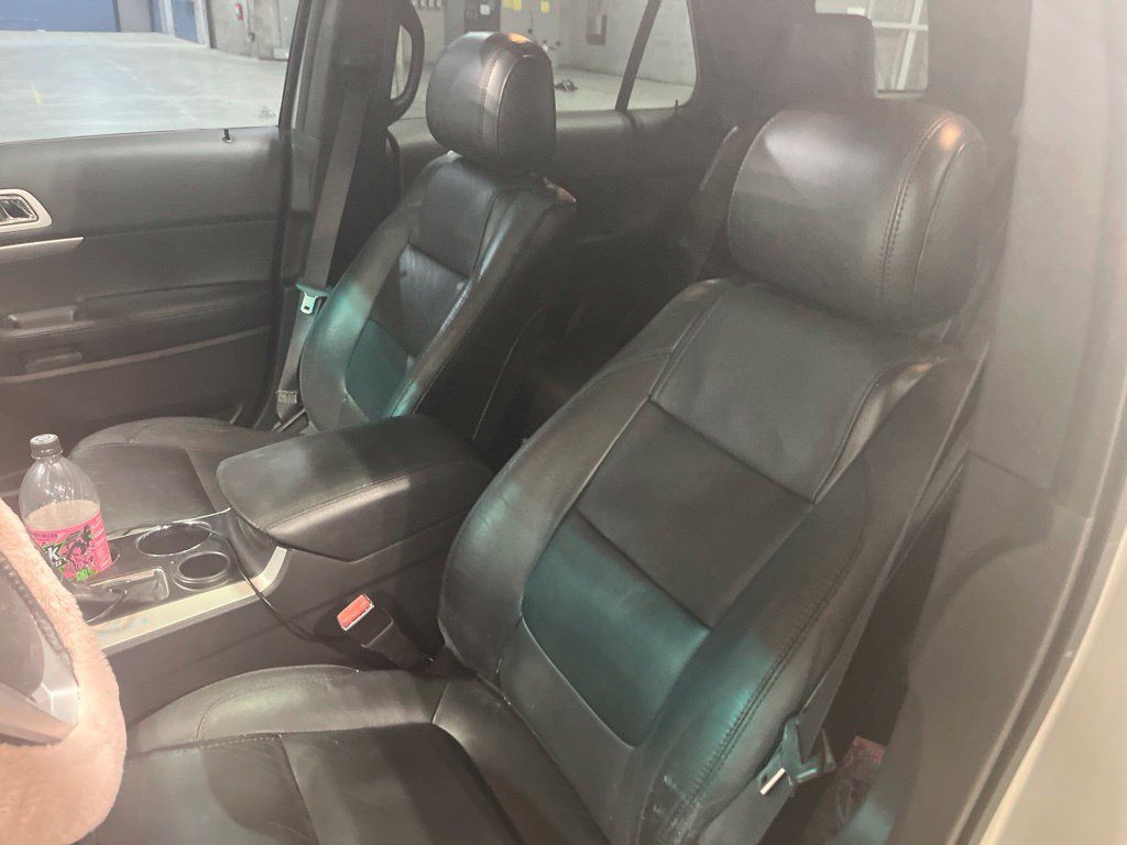 Used 2012 Ford Explorer XLT FWD image 13