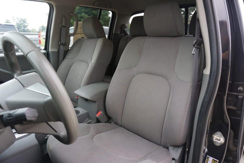 Used 2020 Nissan Frontier SV AWD/4WD image 22