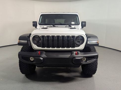 Used 2026 Jeep Wrangler Unlimited Rubicon AWD/4WD image 2