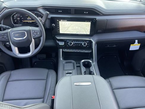 New 2026 GMC Sierra 2500 Denali w/ Denali Reserve Package AWD/4WD image 20