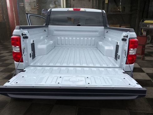 New 2026 Ford Maverick XL image 8