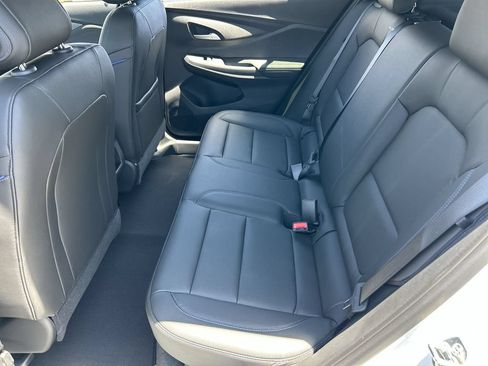New 2026 Buick Envista Sport Touring w/ Convenience I Package FWD image 25