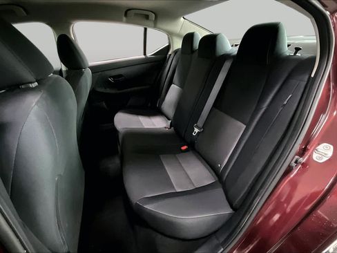 Certified 2024 Nissan Sentra SV FWD image 19