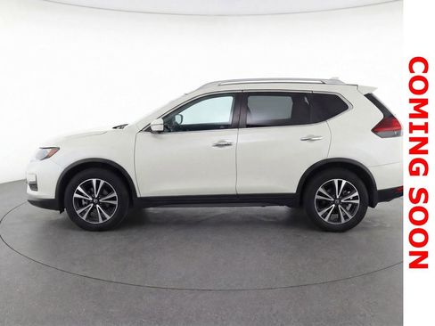 Used 2020 Nissan Rogue SV w/ Premium Package image 8