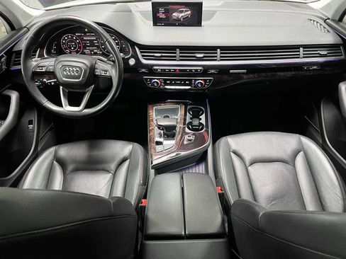 Used 2018 Audi Q7 3.0T Prestige w/ Prestige Package AWD/4WD image 9