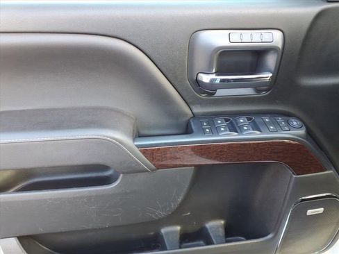 Used 2017 GMC Sierra 1500 SLT w/ SLT Premium Package image 17