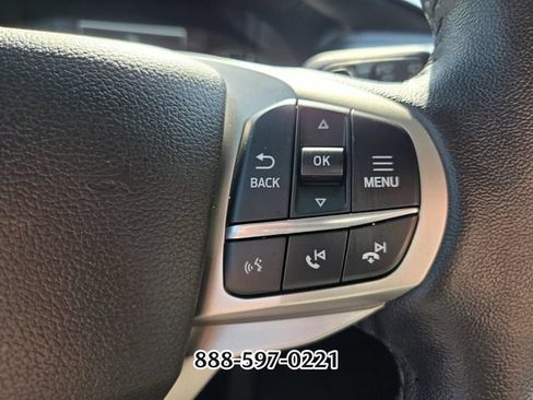 Used 2021 Ford Explorer XLT w/ Equipment Group 202A AWD/4WD image 28
