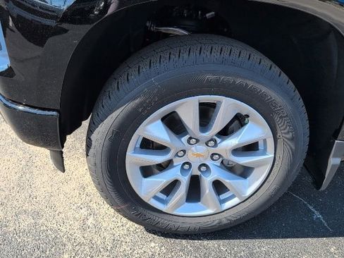 New 2026 Chevrolet Silverado 1500 Custom image 2