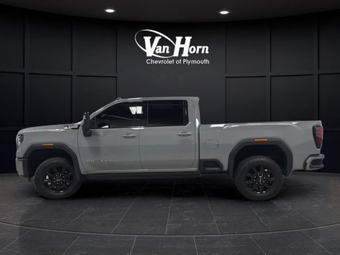 Used 2024 GMC Sierra 3500 AT4 w/ AT4 Premium Plus Package AWD/4WD image 6
