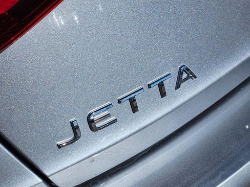 Used 2024 Volkswagen Jetta S image 12